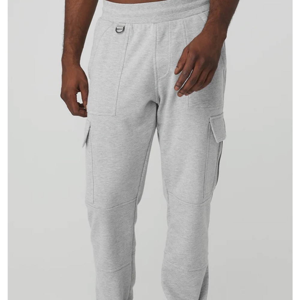 Alo yoga Man Highline Cargo Sweatpant color grey Size L